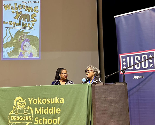 “Grandmother” of Juneteenth visits Yokosuka Middle School